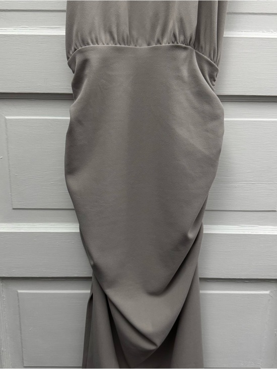 NBD NWT Taupe Ruched Maxi Dress XS High Neck Bodycon Stretch - Picture 9 of 16